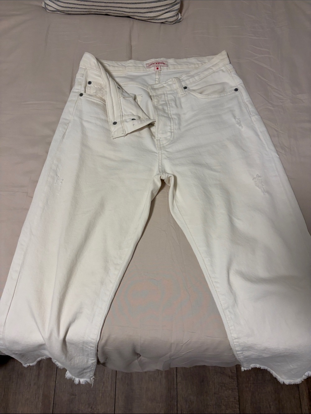 Lucky Brand Off-White Boyfriend Jeans with Raw Hem